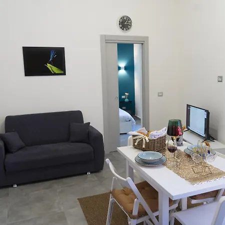 Apartament Leoscar In Center Self Check-in Katania